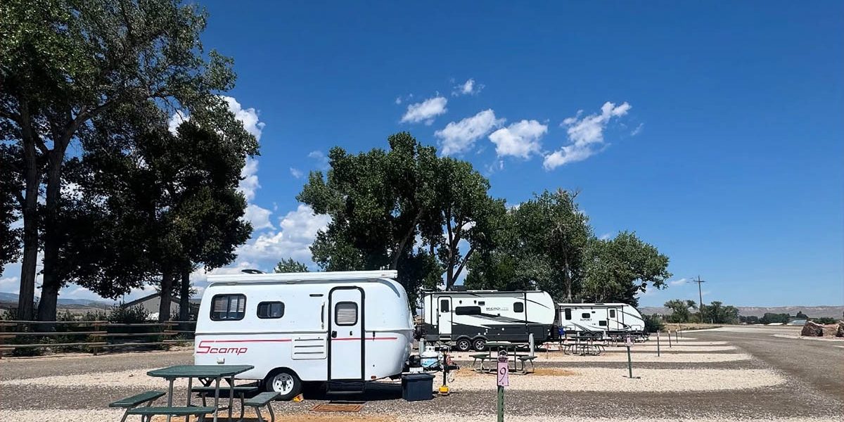 Peaceful RV Camping Near Yellowstone Family-friendly RV camping near Yellowstone National Park at Buffalo Bluff RV Park in Cody Wyoming